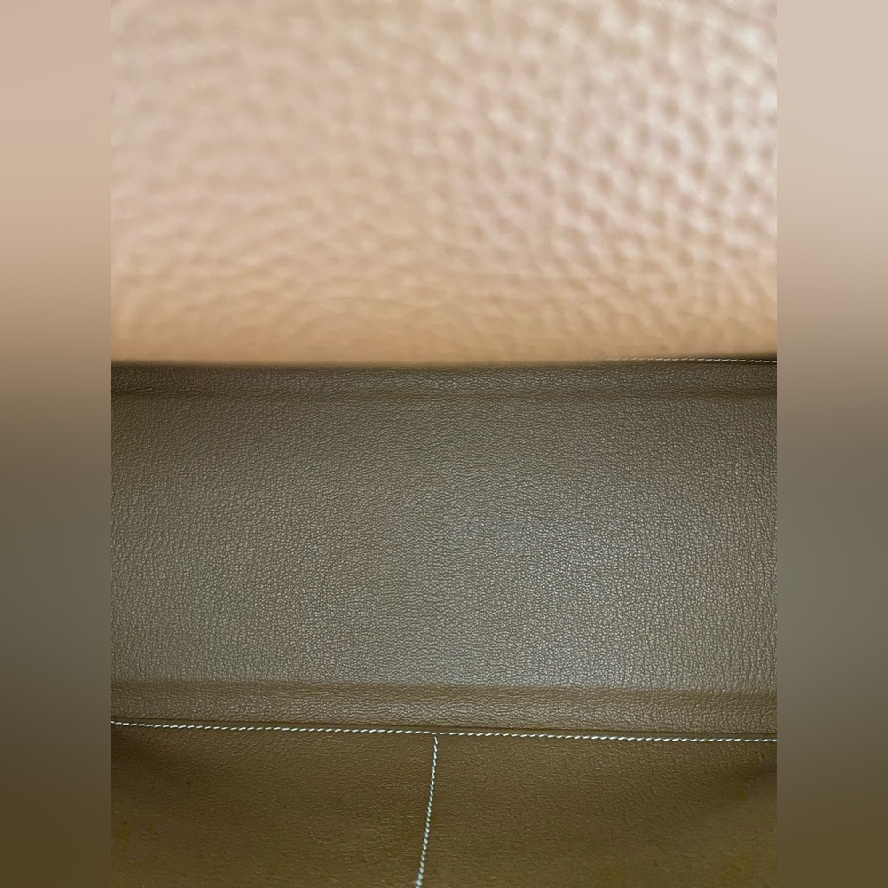 Hermes Kelly Retourne 32 Gold Togo Leather with Gold Hardware 2018 - Picture 12 of 16